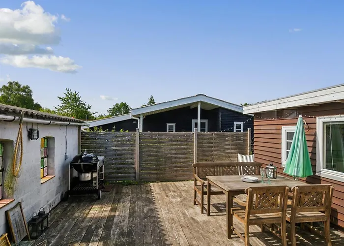 Holiday home Paula - 80m From The Sea By Interhome *