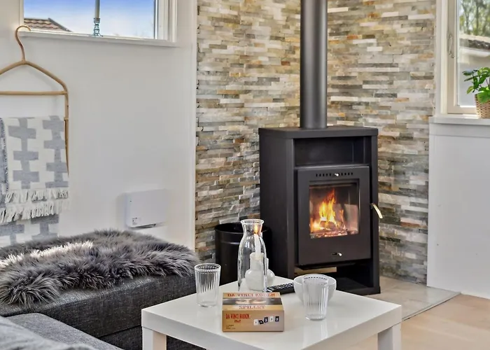 Holiday home Paula - 80m From The Sea By Interhome